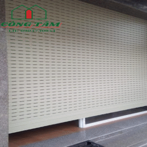 Cửa cuốn khe thoáng cho ngôi nhà an toàn